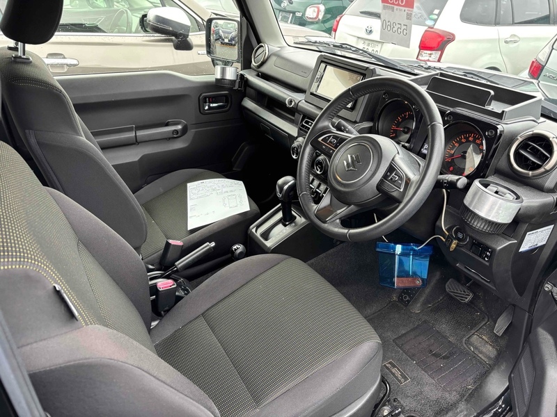 Suzuki Jimny Sierra 4WD JC - U11620