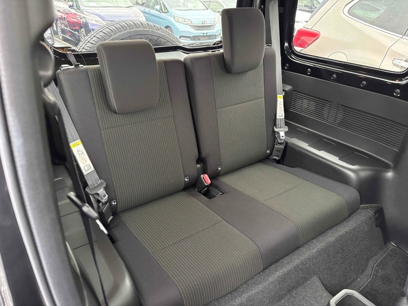 Suzuki Jimny Sierra 4WD JC - U11620