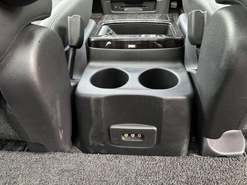 Nissan Elgrand 5D 250 Highway Star - U11622