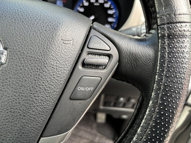 Nissan Elgrand 5D 250 Highway Star - U11622