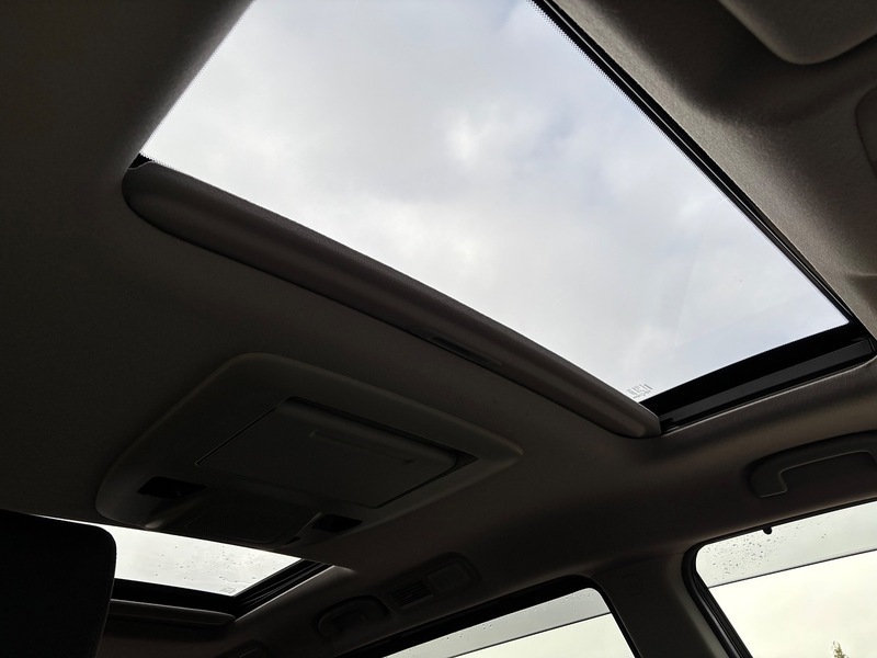 Nissan Elgrand 5D 250 Highway Star - U11622