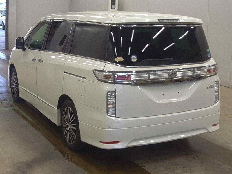 Nissan Elgrand 5D 250 Highway Star - U11622