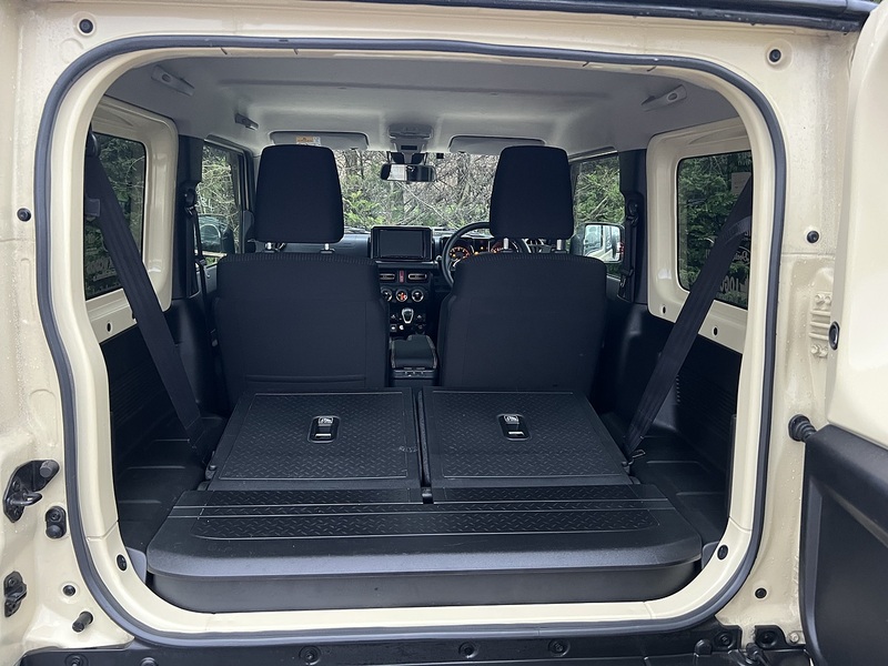 Suzuki Jimny Sierra 4WD JC - U11629
