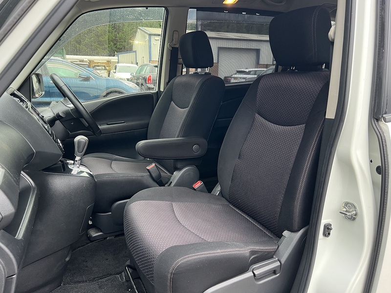 Nissan Serena Highway Star S Hybrid - U11630