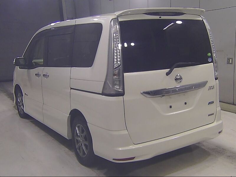 Nissan Serena Highway Star S Hybrid - U11630