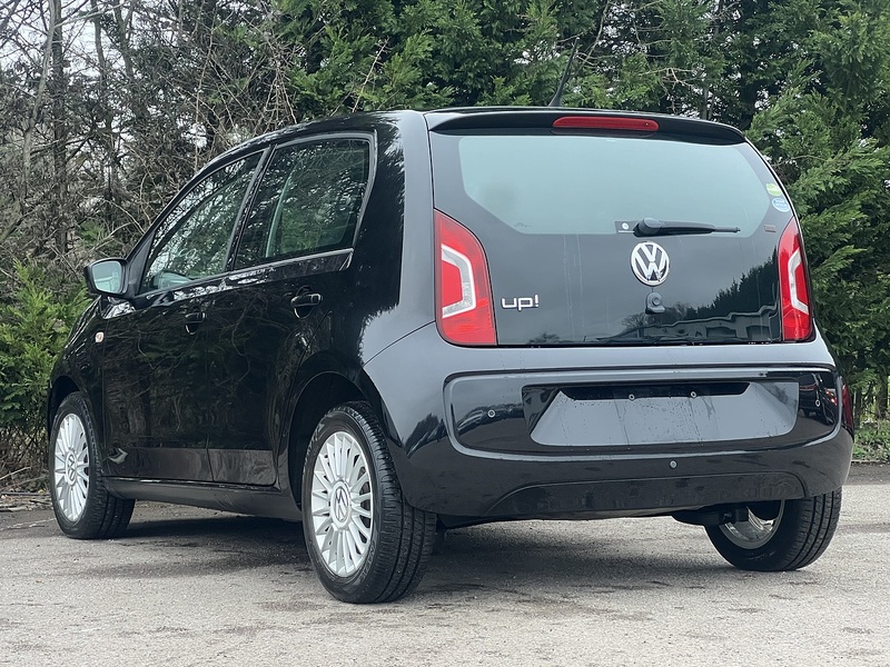 Volkswagen Up High Up - U11631