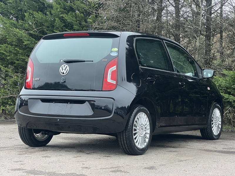 Volkswagen Up High Up - U11631