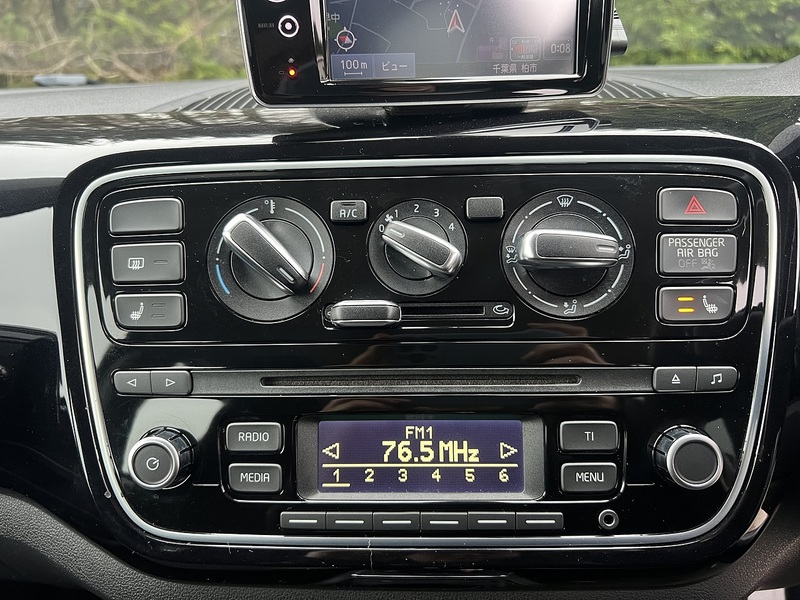 Volkswagen Up High Up - U11631