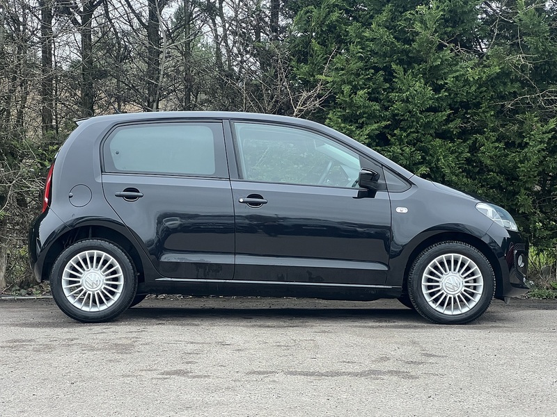 Volkswagen Up High Up - U11631