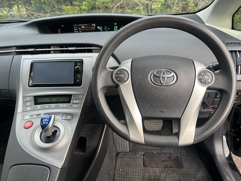 Toyota Prius S - U11635