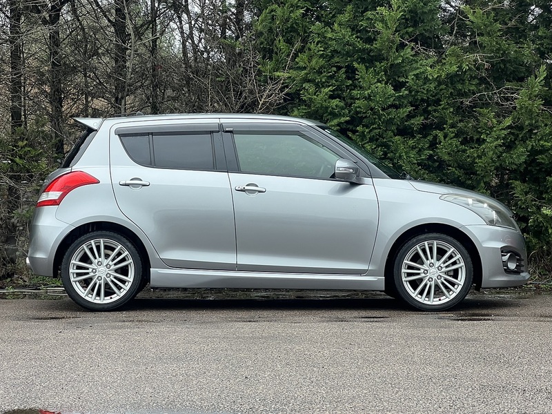 Suzuki Swift Sport - U11636