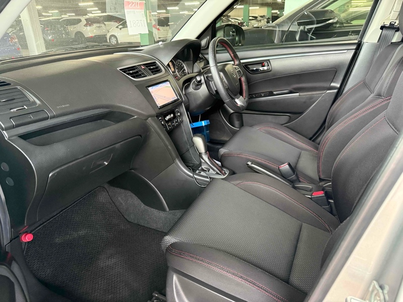 Suzuki Swift Sport - U11636