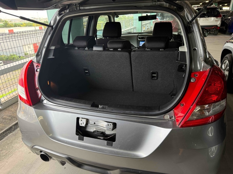 Suzuki Swift Sport - U11636