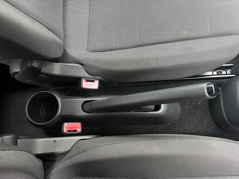 Volkswagen Up Move Up - U11638