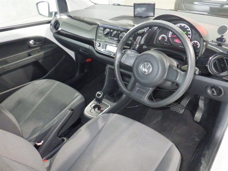 Volkswagen Up Move Up - U11638