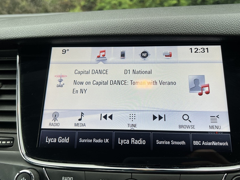 Vauxhall Astra CDTi BlueInjection SRi Nav - U11640