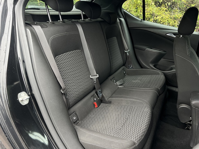 Vauxhall Astra CDTi BlueInjection SRi Nav - U11640