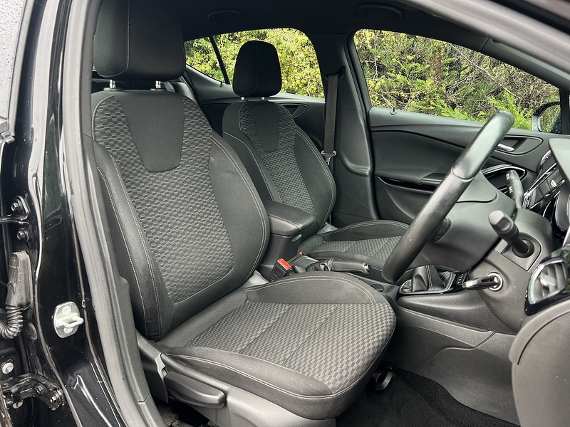 Vauxhall Astra CDTi BlueInjection SRi Nav - U11640