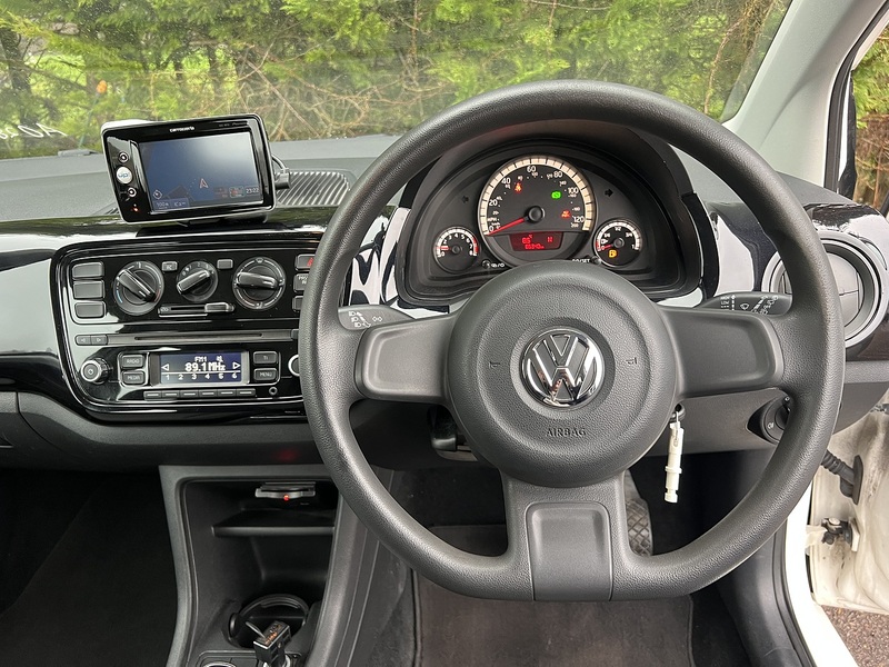Volkswagen Up Move Up - U11642