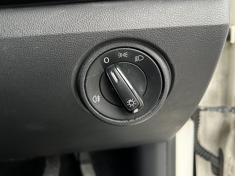 Volkswagen Up Move Up - U11642