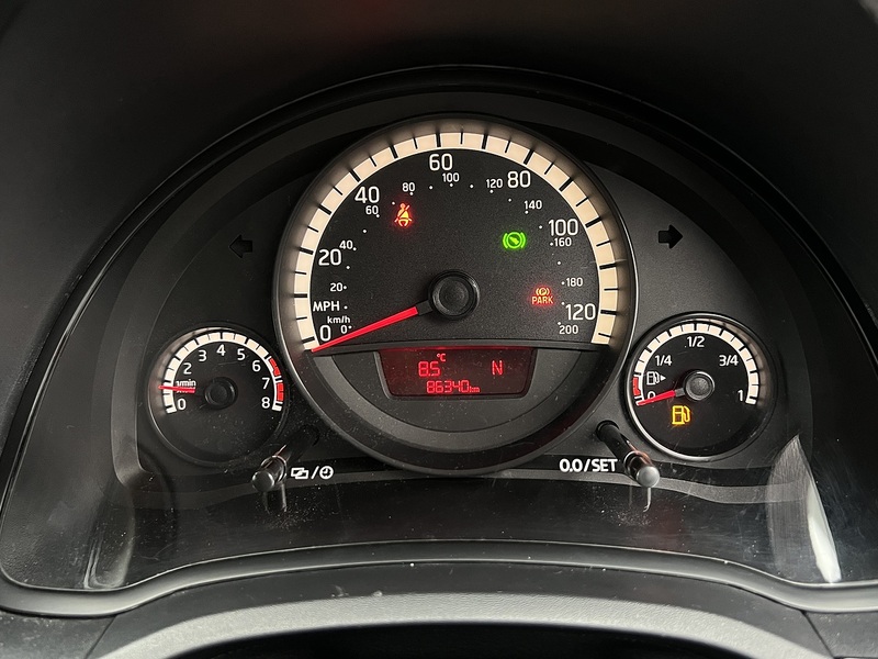 Volkswagen Up Move Up - U11642