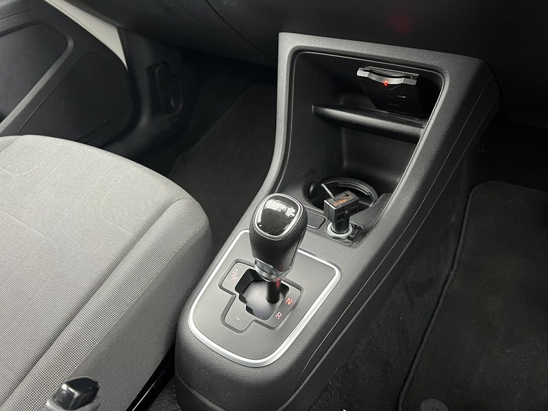 Volkswagen Up Move Up - U11642