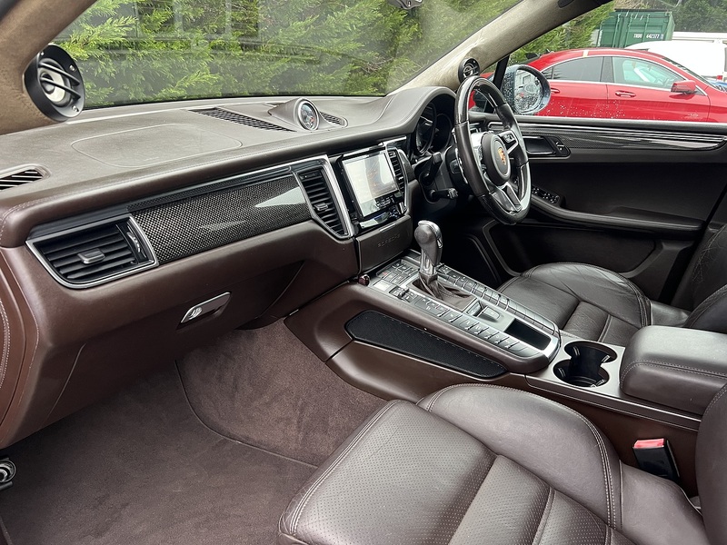 Porsche Macan S 4WD - U11643