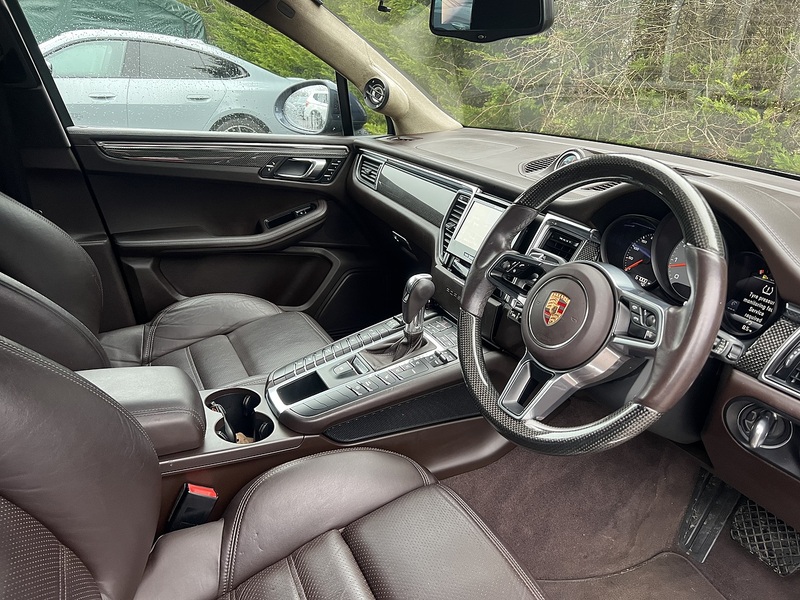 Porsche Macan S 4WD - U11643