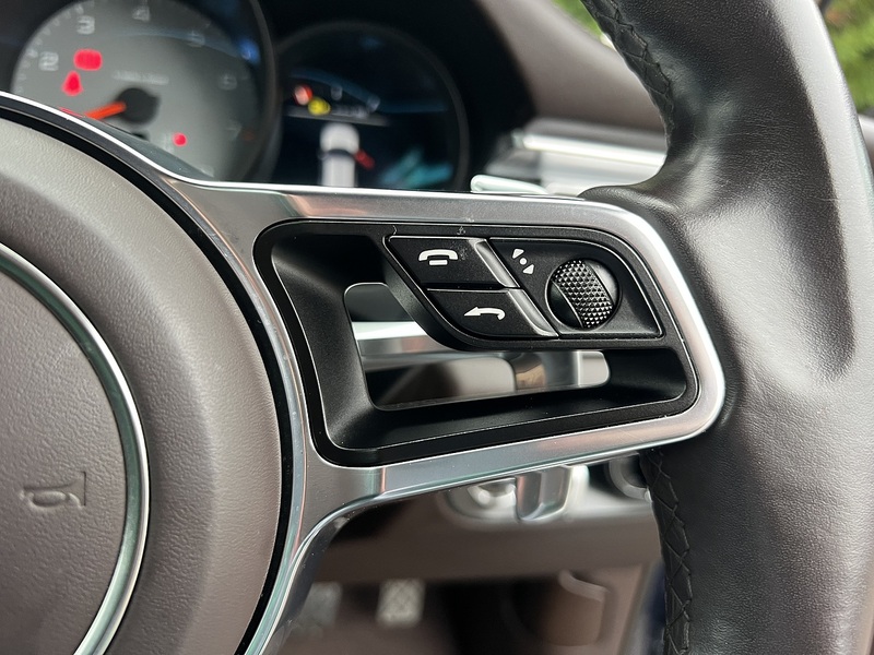 Porsche Macan S 4WD - U11643