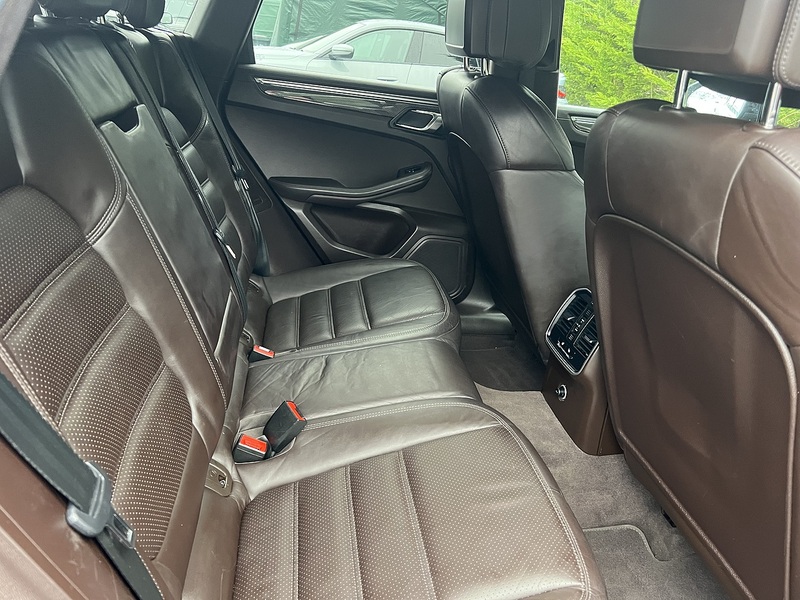 Porsche Macan S 4WD - U11643