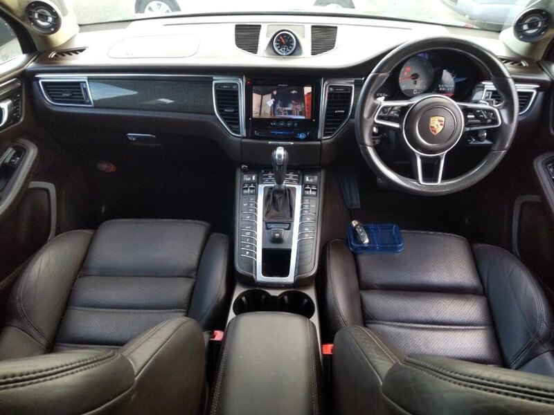 Porsche Macan S 4WD - U11643