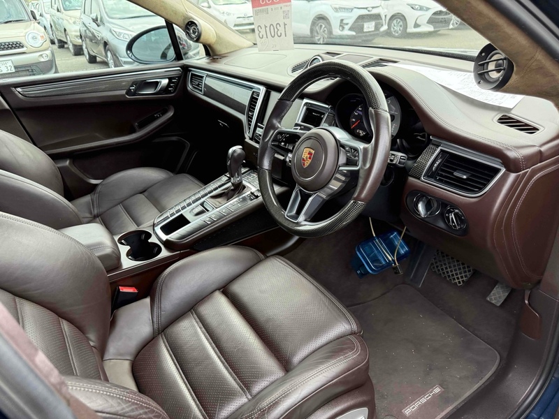 Porsche Macan S 4WD - U11643
