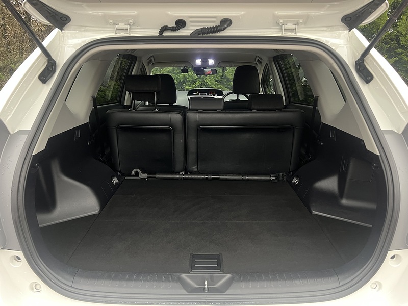 Toyota Prius Plus Icon Tss - U11644