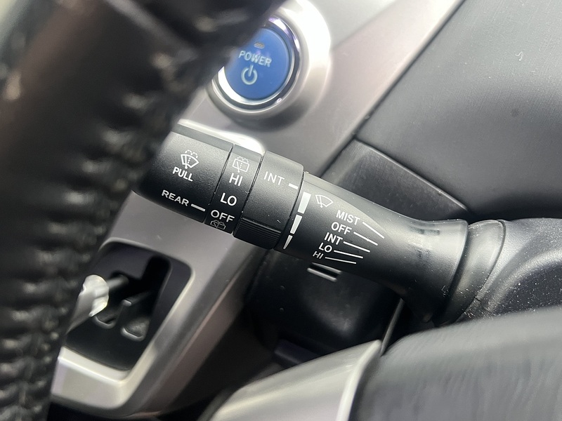 Toyota Prius Plus Icon Tss - U11644