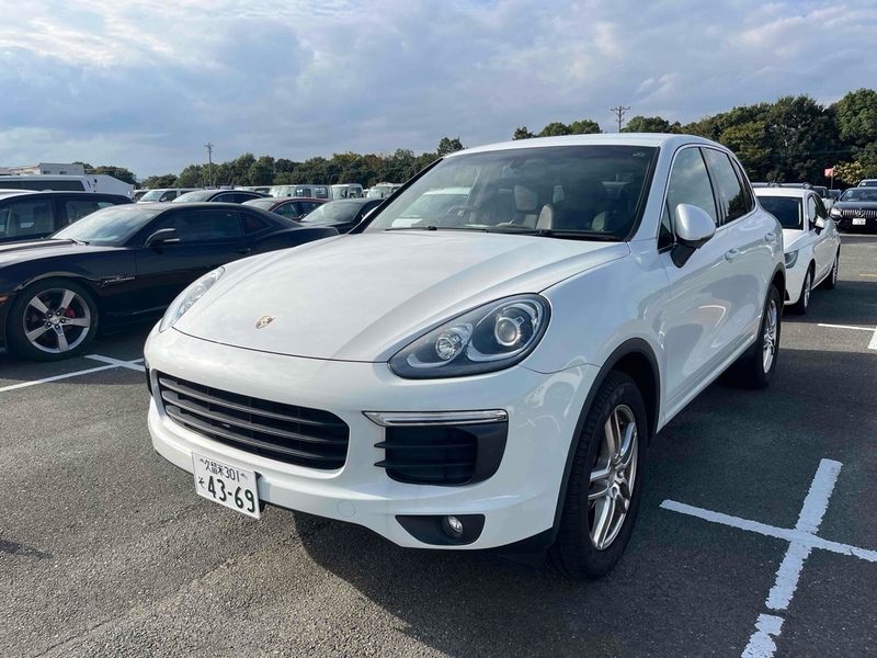 Porsche Cayenne 4WD - U11645