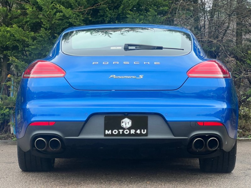 Porsche Panamera S Hybrid Tiptronic S - U11646