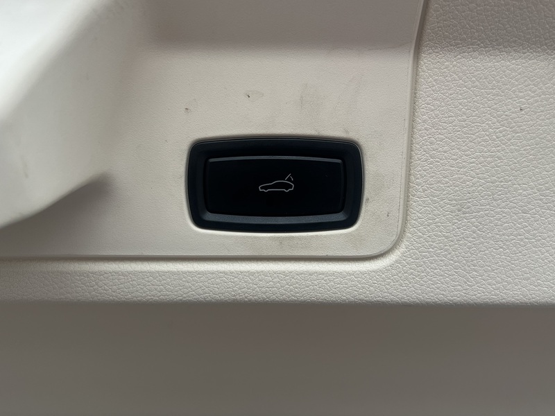 Porsche Panamera S Hybrid Tiptronic S - U11646