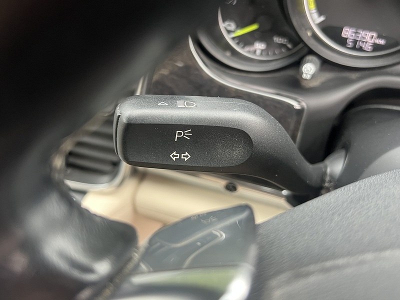 Porsche Panamera S Hybrid Tiptronic S - U11646