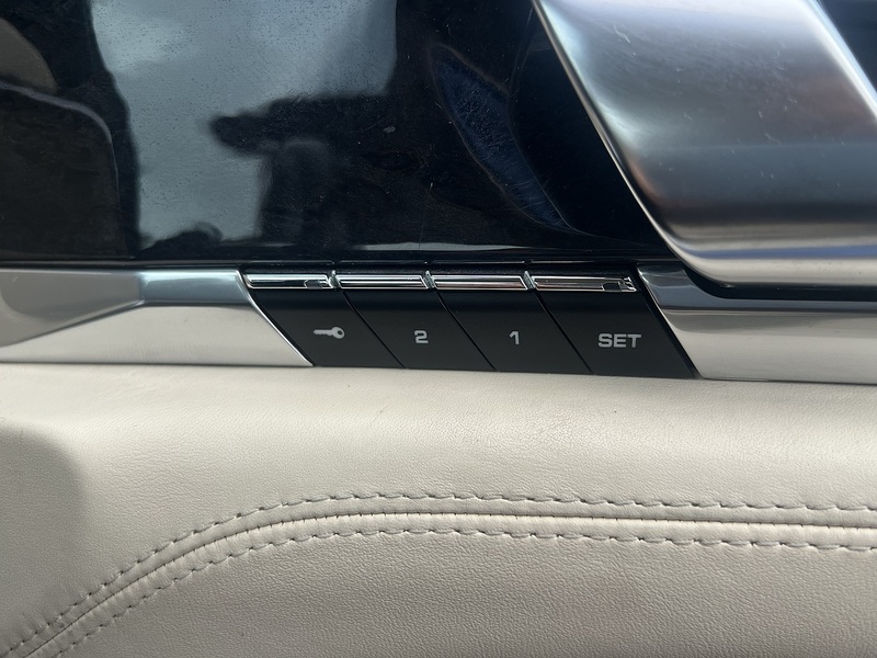 Porsche Panamera S Hybrid Tiptronic S - U11646