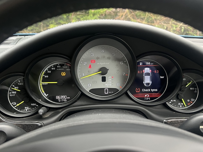 Porsche Panamera S Hybrid Tiptronic S - U11646