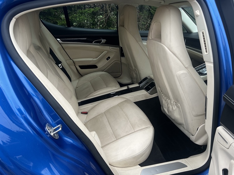 Porsche Panamera S Hybrid Tiptronic S - U11646