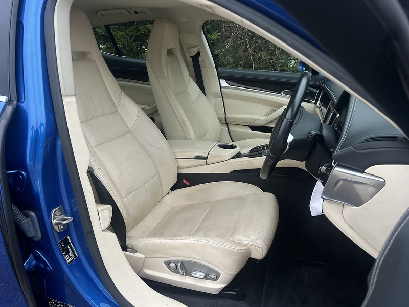 Porsche Panamera S Hybrid Tiptronic S - U11646