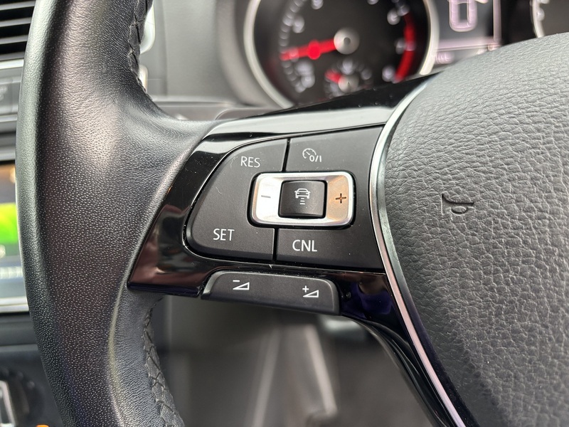 Volkswagen Polo TSI Comfort Line - U11647