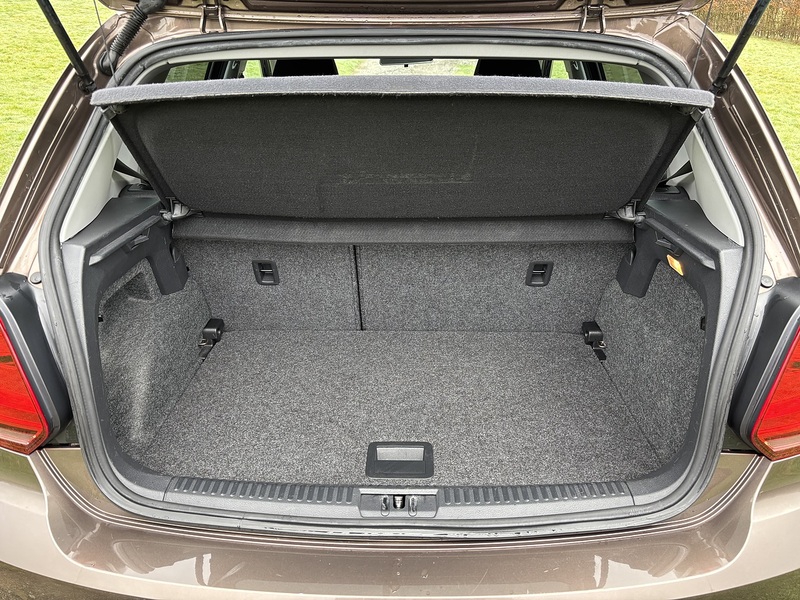 Volkswagen Polo TSI Comfort Line - U11647