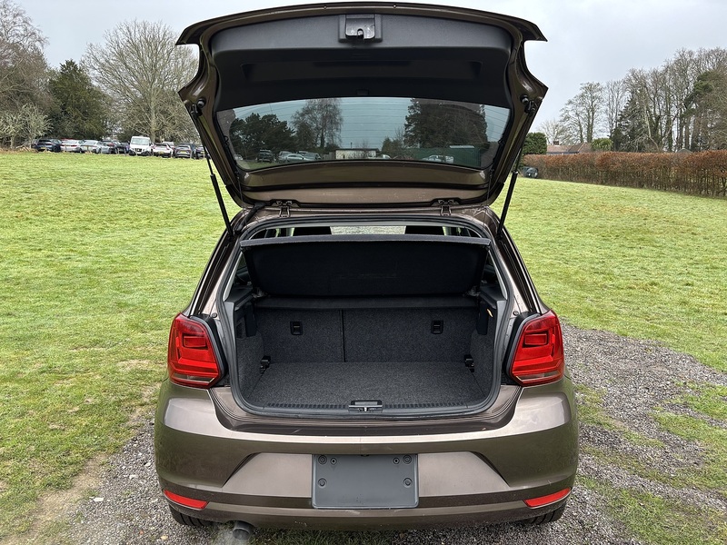 Volkswagen Polo TSI Comfort Line - U11647