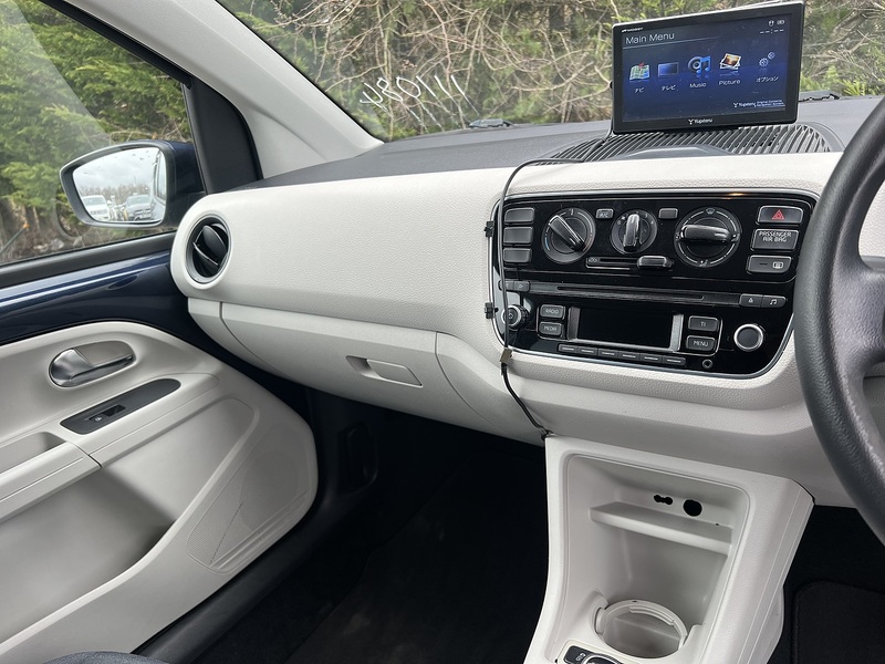 Volkswagen Up Move Up - U11650