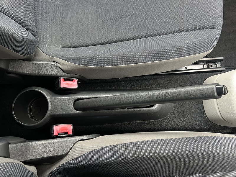 Volkswagen Up Move Up - U11650