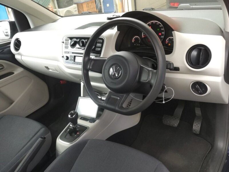 Volkswagen Up Move Up - U11650