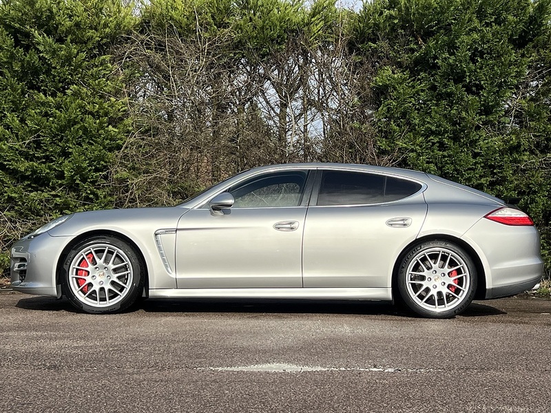 Porsche Panamera V8 Turbo Pdk - U11652