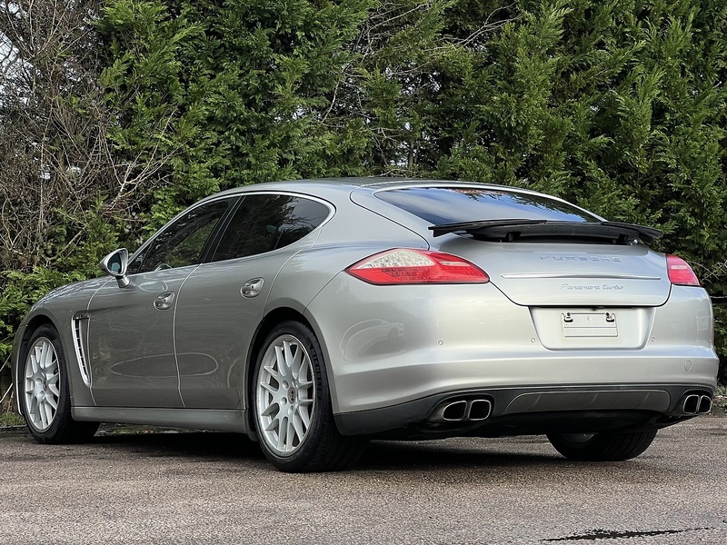 Porsche Panamera V8 Turbo Pdk - U11652